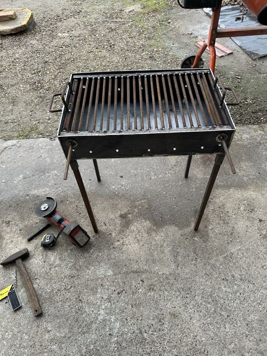 Gratare friptura barbeque
