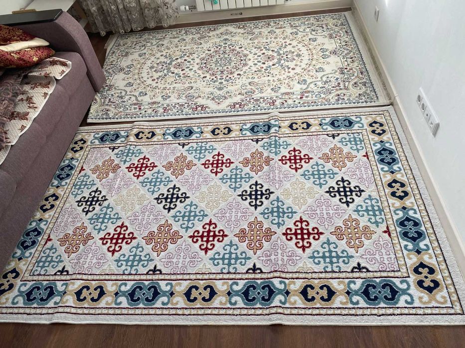 Ковёр 2 штуки, размер 1.5 на 2.3