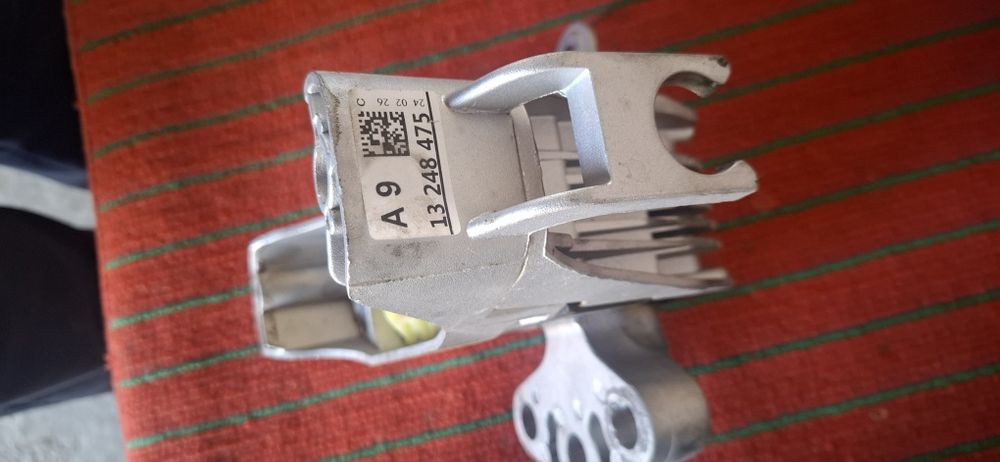 Orlando ung tomon padushkasi yangi bitta quyib yechilgan