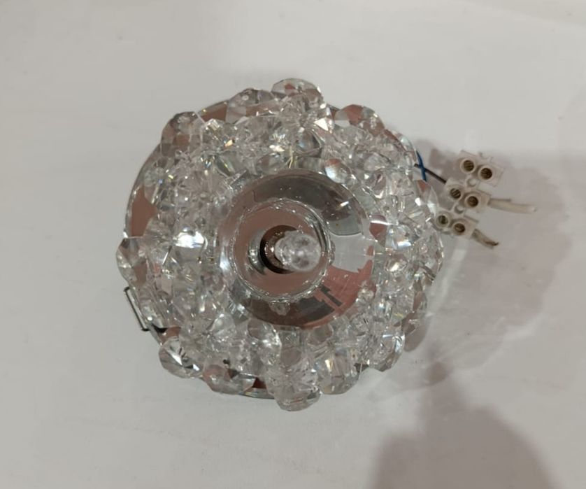 Продам софиты (12шт)