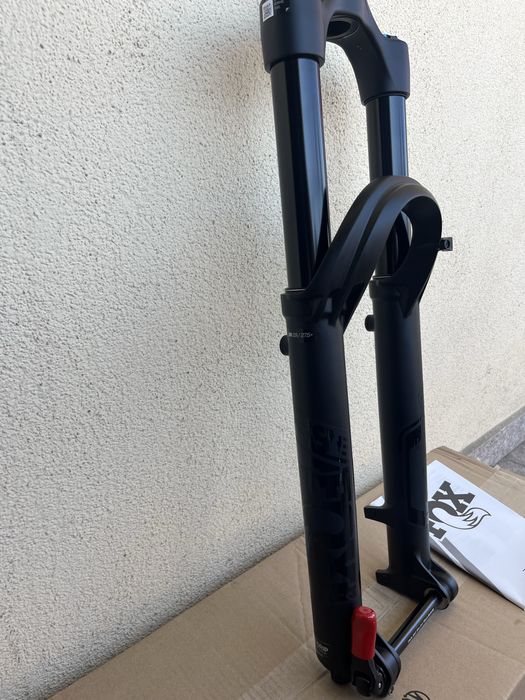 Furcă Fox 38 Rhythm 29" / 170mm - Nouă (Take-off nouă)