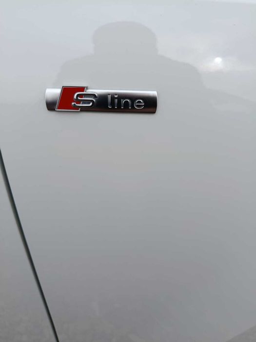 Audi A4 S-LINE, 2017 Matrix