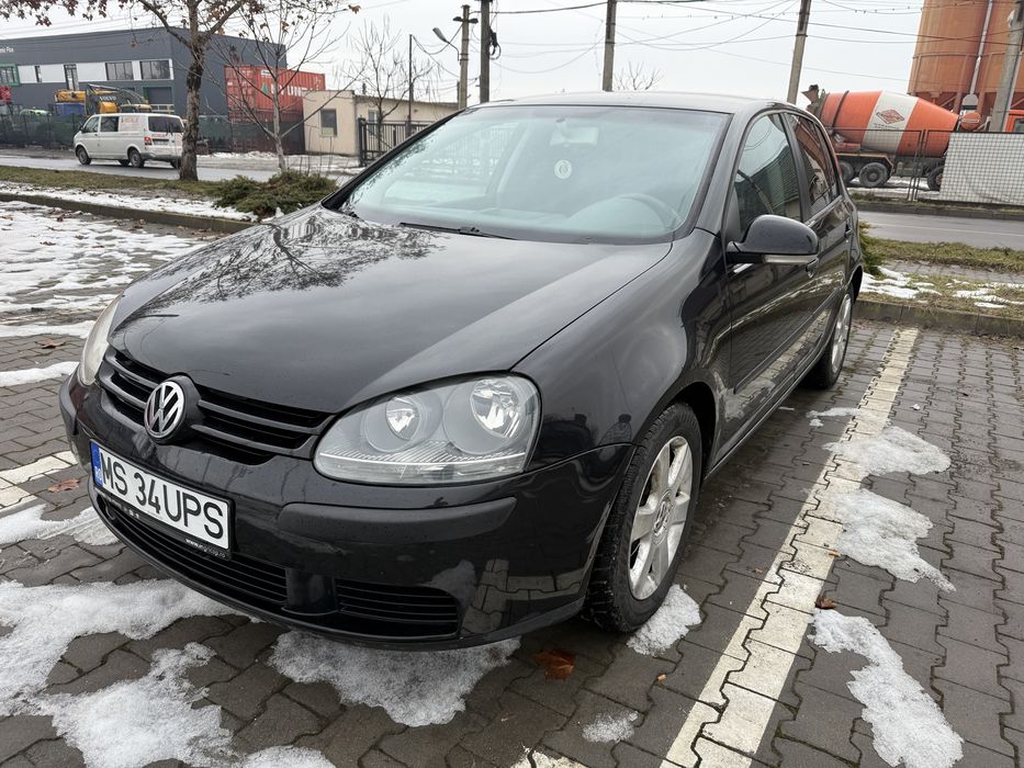 Volkswagen Golf 5 1.6 Benzina