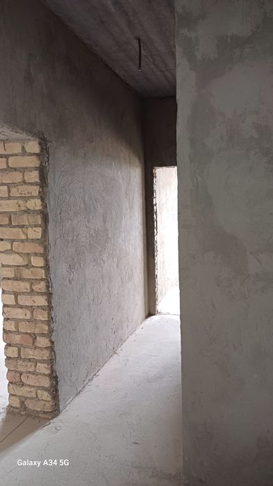 Квартира қора сувоқ янги