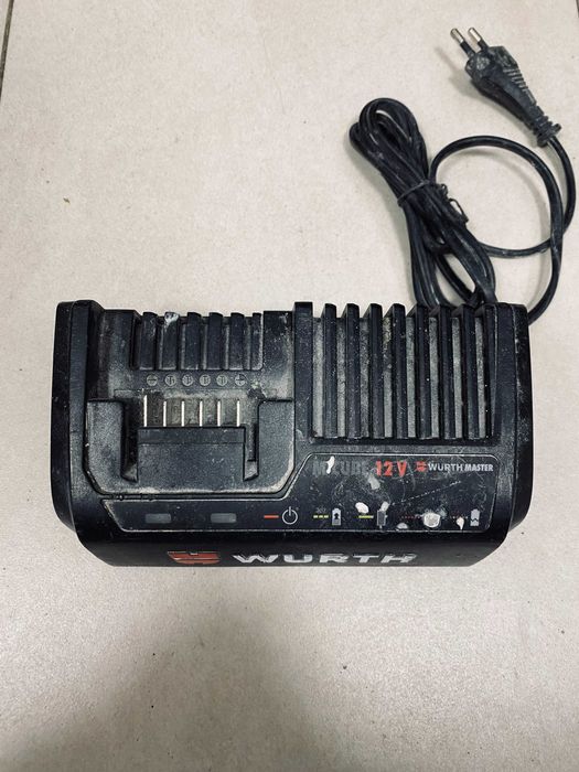 РАЗПРОДАЖБА ! Акумулаторен пистолет за силикон AKP 12 COMPACT M-CUBE