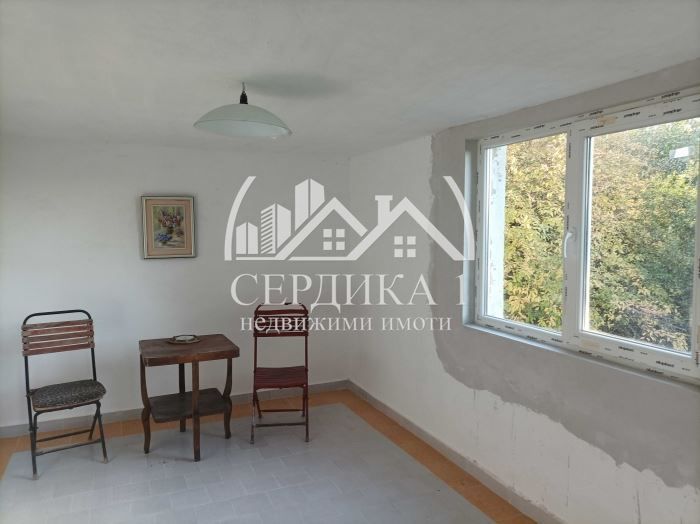 Продава се Къща в с. Елешница, Област София-област - 34 кв.м за 1618 €/кв.м - Снимка #3