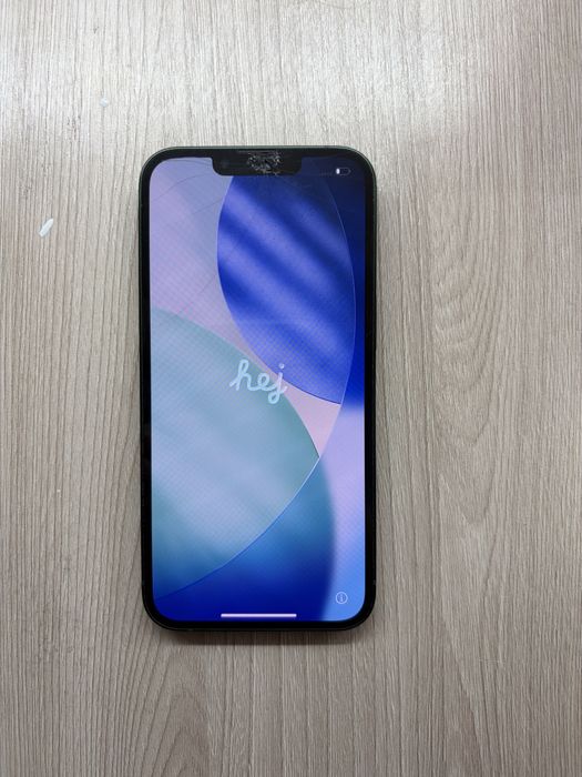 Продам iphone 13