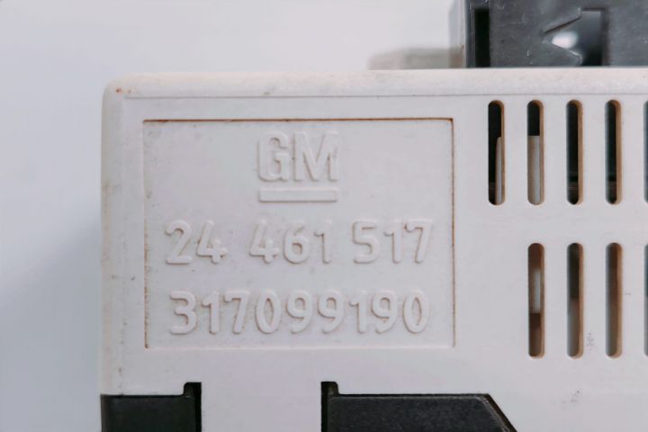 Display Bord 24461517 / 317099190 Opel Astra G