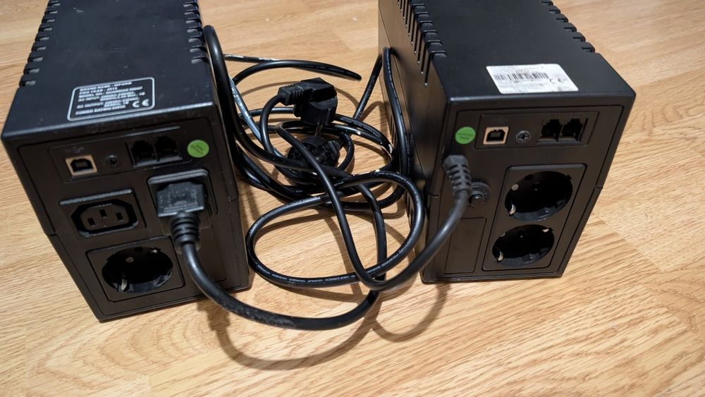 UPS  360W și 480W