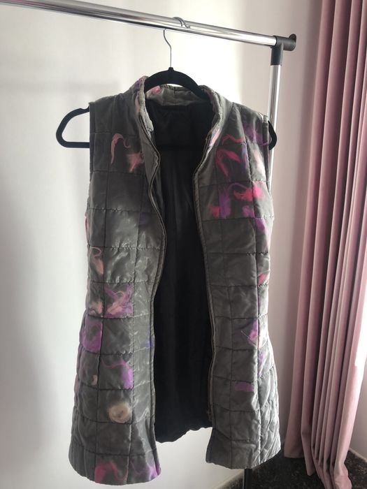 Vesta dama de fas cu pene roz cu gri