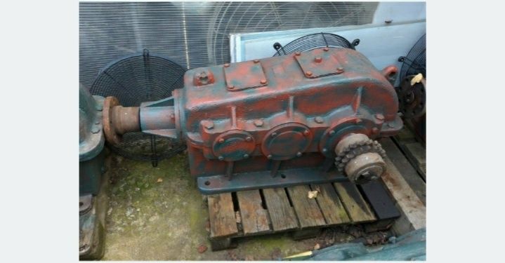 Reductor de turatie/ multiplicator