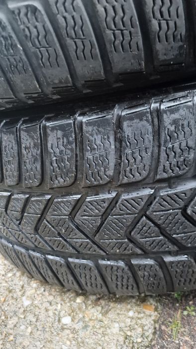 255 45 19 Pirelli 2020 4 anvelope iarna