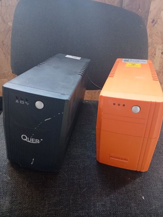 Vând doua ups stare buna