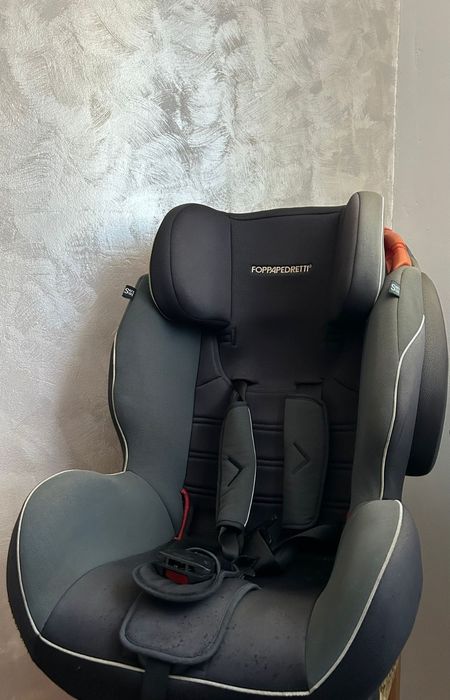 Scaun de mașină pentru copii