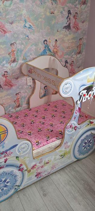 Кровать карета для принцесс