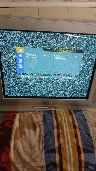 Отдам телевизор.