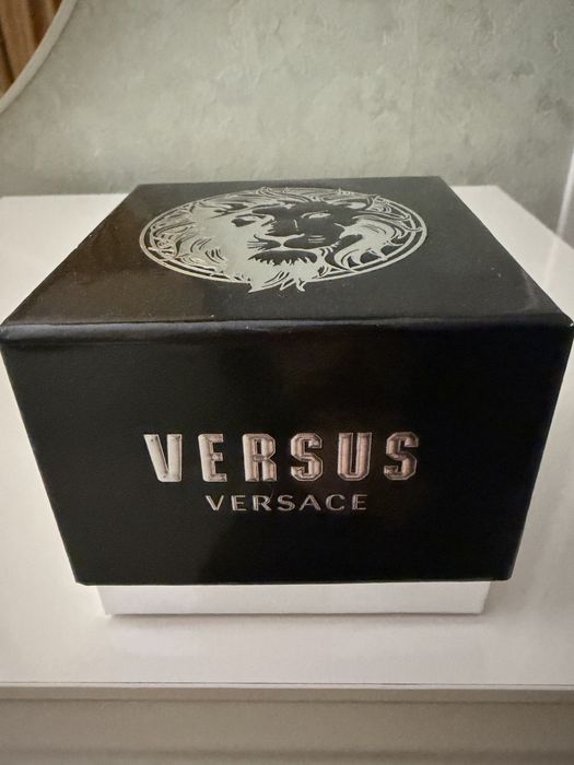 Дамски часовник Versus Versace