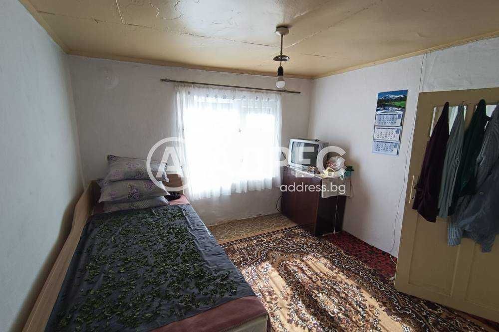 Продава се Къща в Разград, Житница - 66 кв.м за 966 €/кв.м - Снимка #6