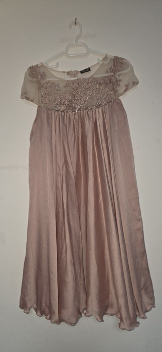 Vând rochie eleganta
