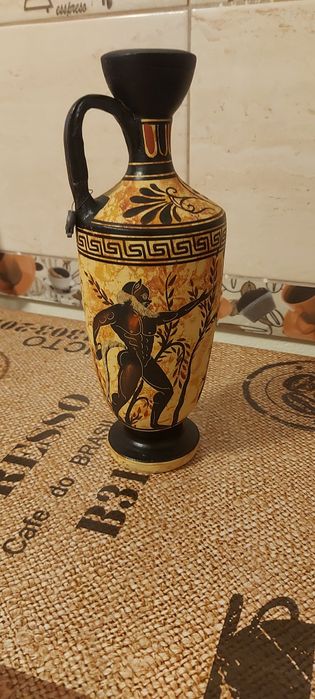 Vind vaze Antice de colecție