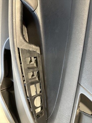 Преден ляв панел на врата за Hyundai Tucson 1.6 Crdi Hybrid (2019) 82351-D7000