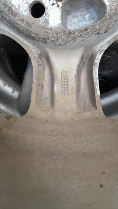 Продам диски на 15