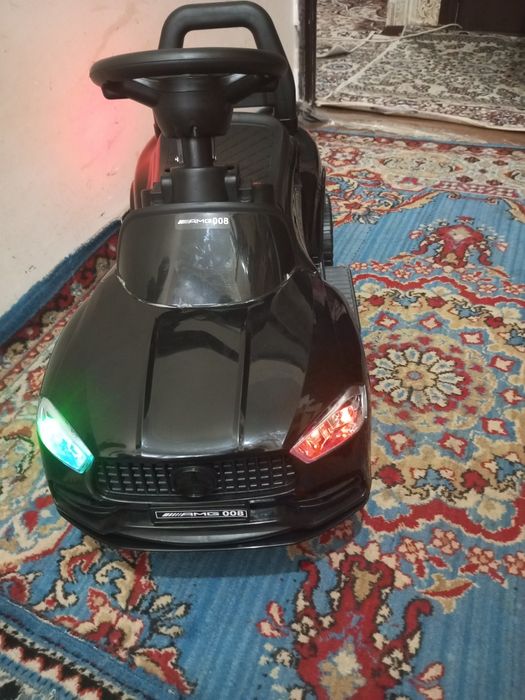 Elektronik moshina bolalar uchun