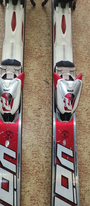 Ски volki.                      .