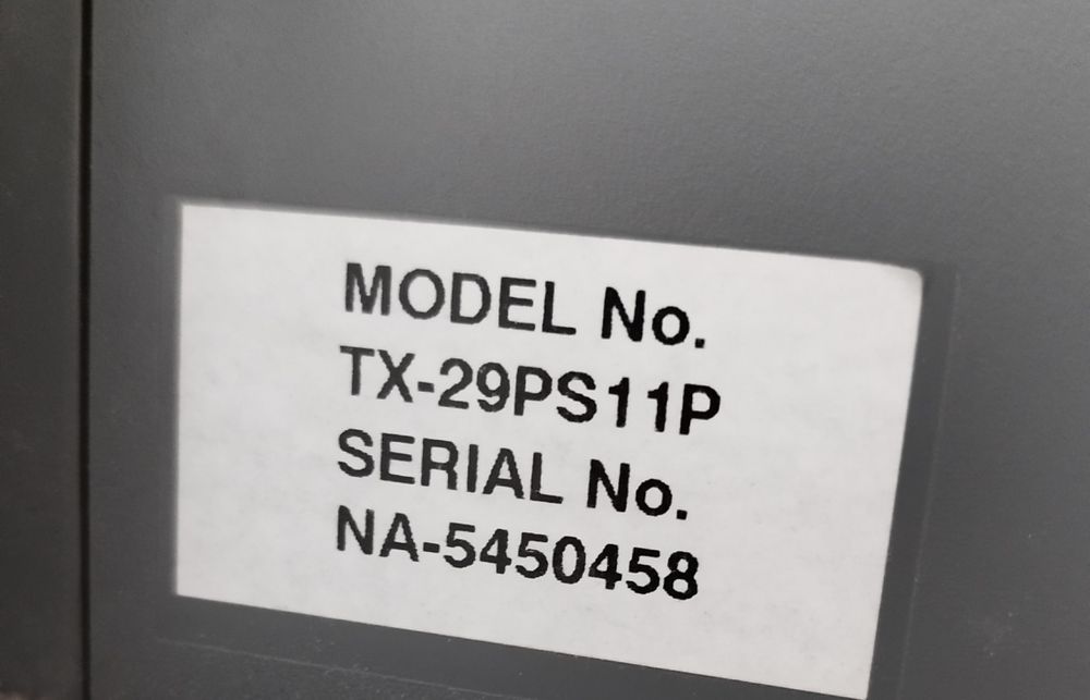 Телевизор Panasonic Quintrix