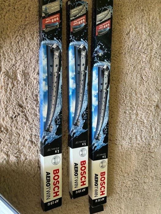 Set 2 stergatoare (ambalate individual) Bosch Aero Twin, 700mm, Ap28U