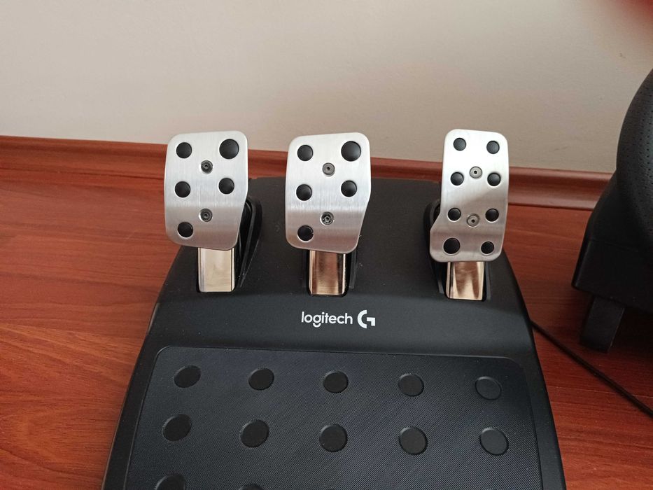 Logitech G29 с гаранция в технополис