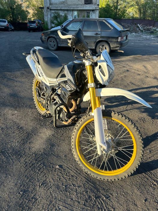 Продам Мотоцикл Эндуро Senke 250cc