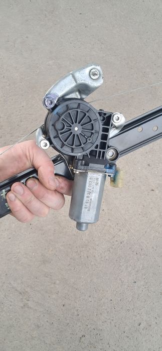 Запчасти bmw e53 (x5)