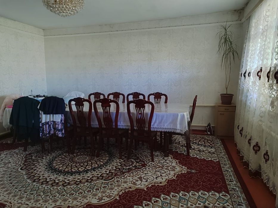 Продается дом в залинии барачного типа