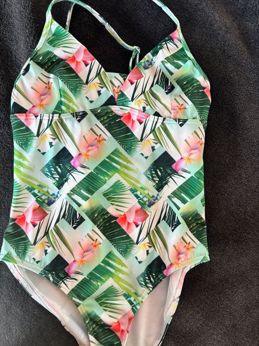 Бански за момиче