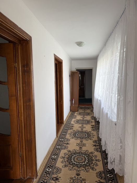 Casă de vânzare – Bucșani, Dâmbovița, teren 1300 mp