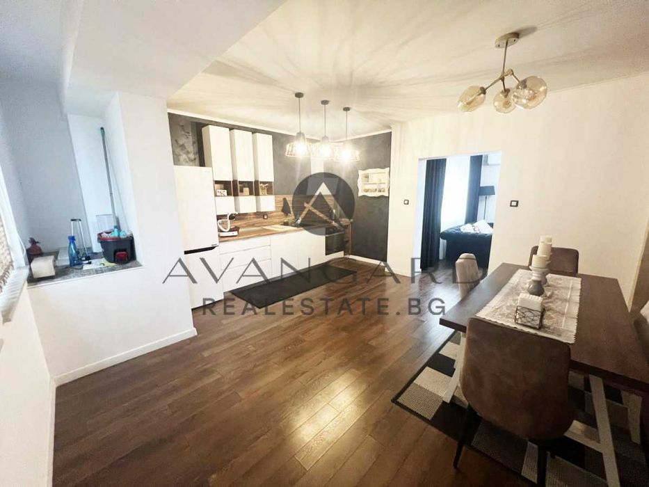 оф.14690 Лукс! Тристаен Обзаведен/ Каменица 1