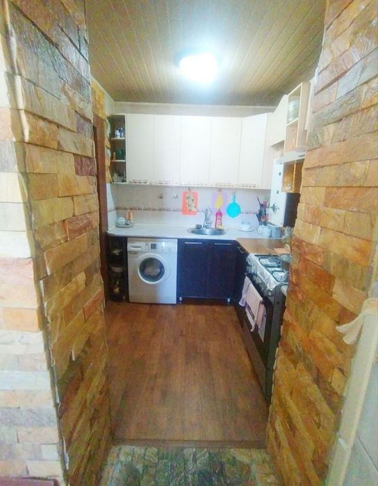 Академ городок  2/2/4 54м² Кирпич.