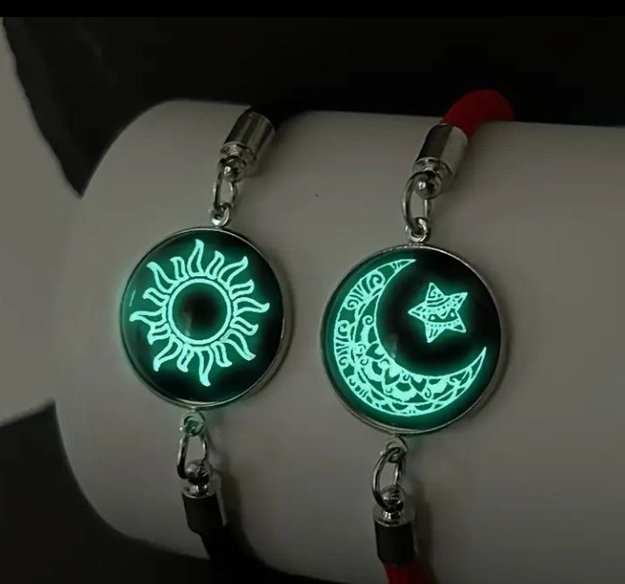 4 dona zamonaviy juftlik quyosh, oy va yulduz bilaguzuk to'plami