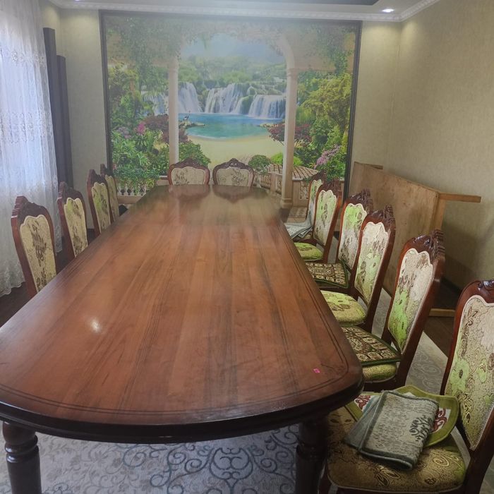 Стол 4.5 метр, 12 стульясы