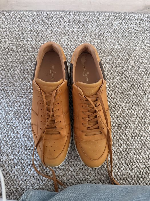 Кроссовки Louis Vuitton Run Away Sneaker