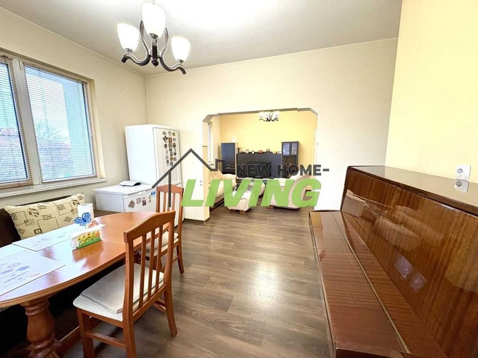 Продава се Етаж от къща в Пловдив, Христо Смирненски - 1335 кв.м за 83 €/кв.м - Снимка #1