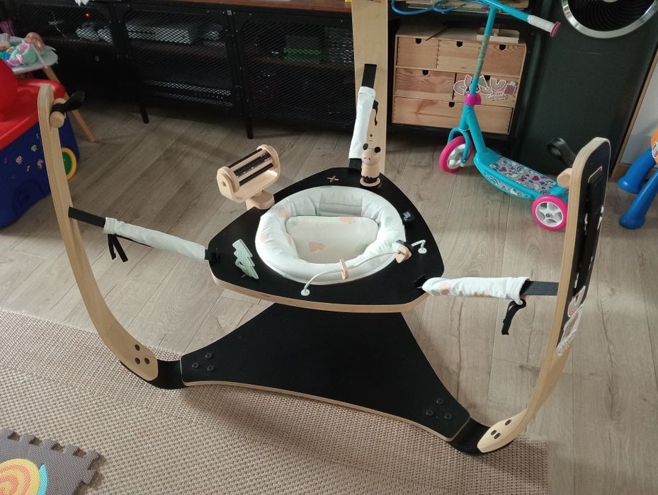 LittleHoppa 3in1 - Bouncer jumper  lemn cu centru de activiti