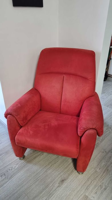 Fotoliu rosu extensibil