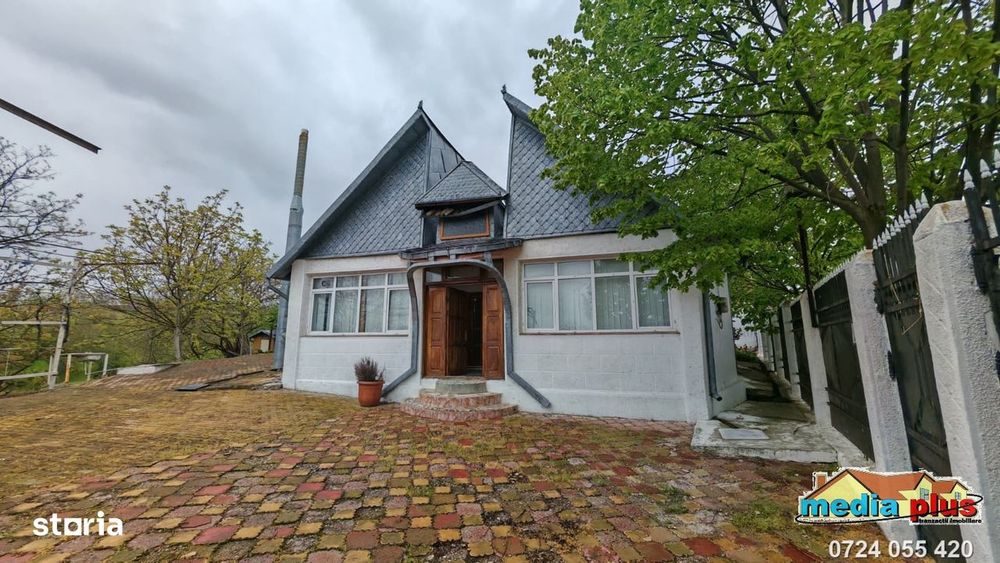 Casă de vânzare în Foltești – teren 2.422 mp