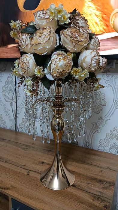 Gul iskustviniy mehmonxonaga