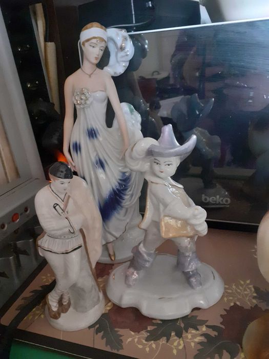 3 calugari tibetani an stare foarte buna
