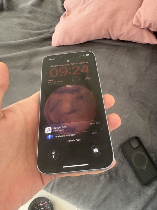 Vand/Schimb iphone 14 128gb 85%