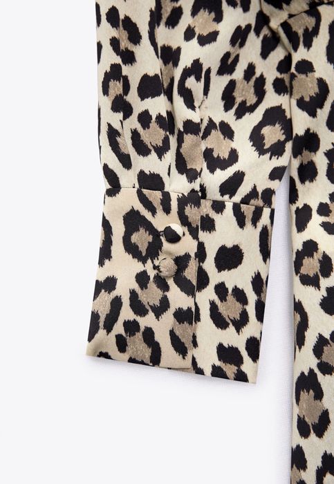 Платье леопард