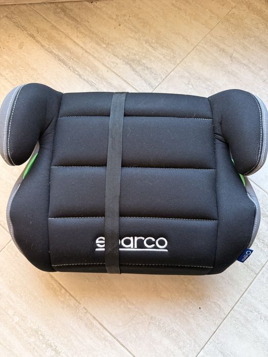 Столче за кола F100K ECE 15-36 КГ  Sparco